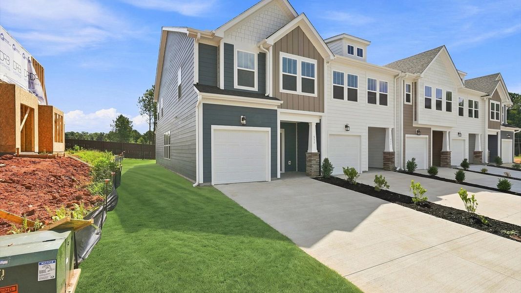 Desirable location and established charm in this superior two-story villa community near Downtown Fountain Inn Desirable location and established charm in this superior two-story villa community near Downtown Fountain Inn