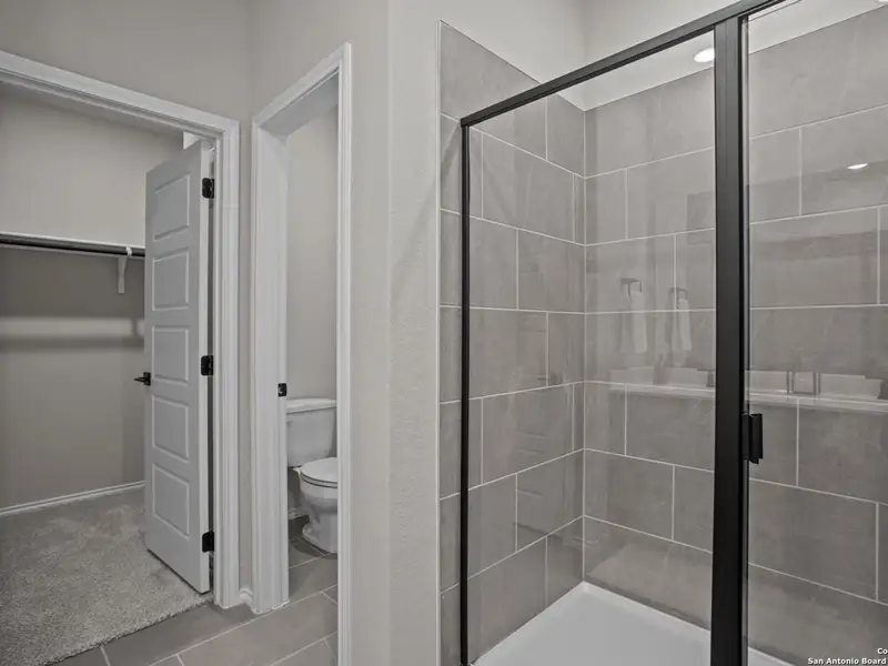 Image 27 of a home in Horizon Pointe.