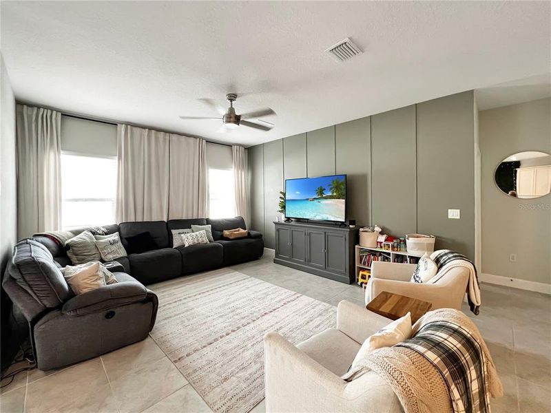 Furnished interior view inside a new home in , Zephyrhills (Image 10).