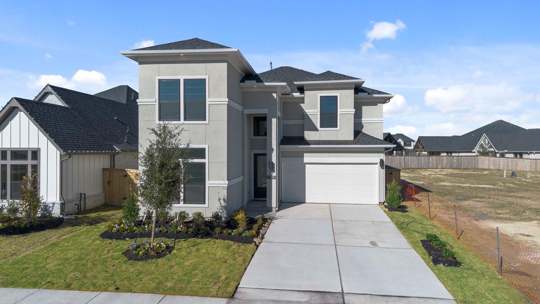 Arriving home to this grand front entrance is breath-taking. Arriving home to this grand front entrance is breath-taking.