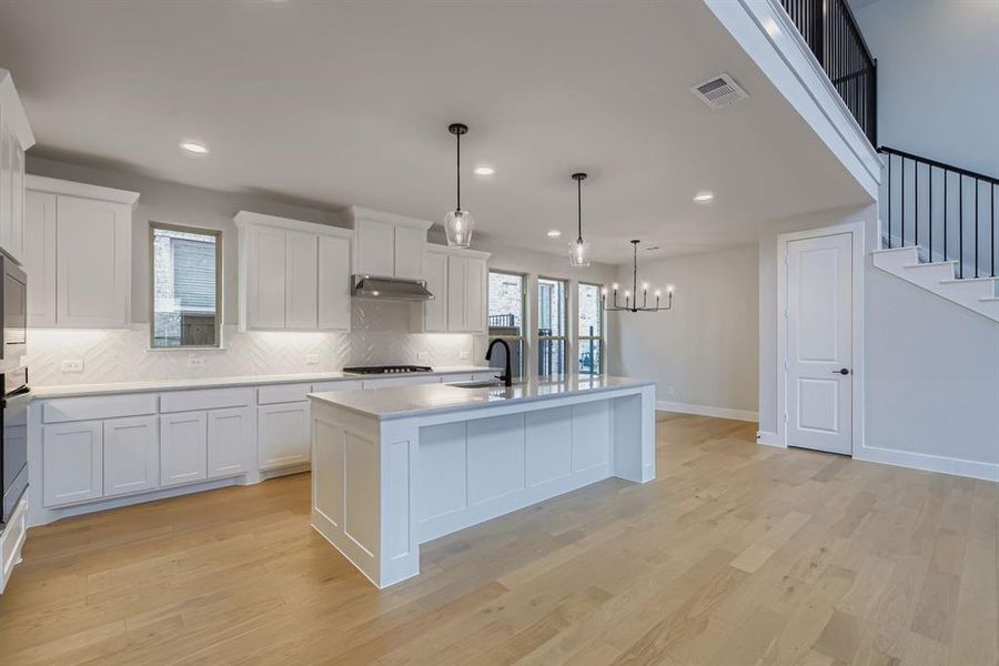 Furnished interior view inside a new home in Hillstead, Lavon (Image 5).