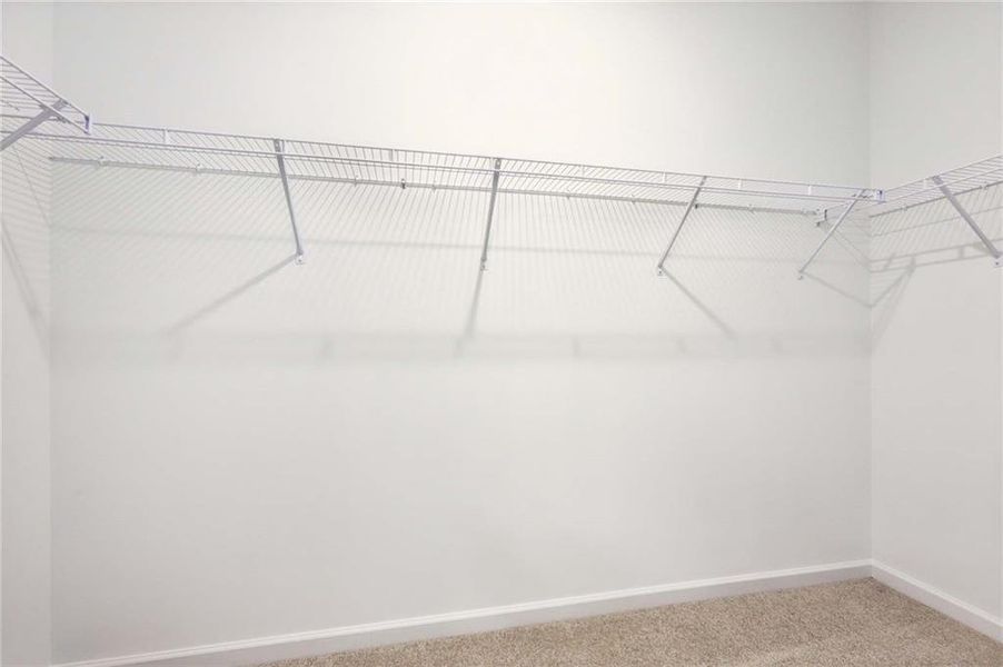 Spacious, unfurnished interior of a new home in The Pointe at Heron Bay, Locust Grove (Image 25).