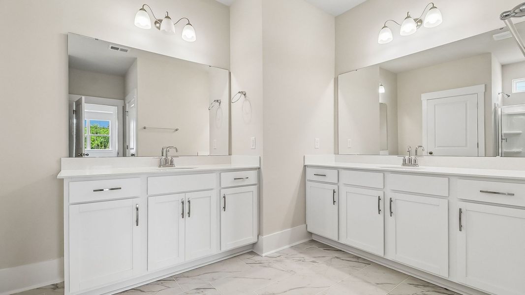 Furnished interior view inside a new home in Shell Pointe, Gilbert (Image 11).