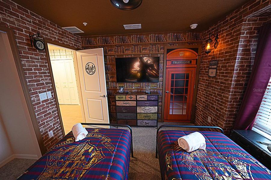 Furnished interior view inside a new home in , Clermont (Image 50).