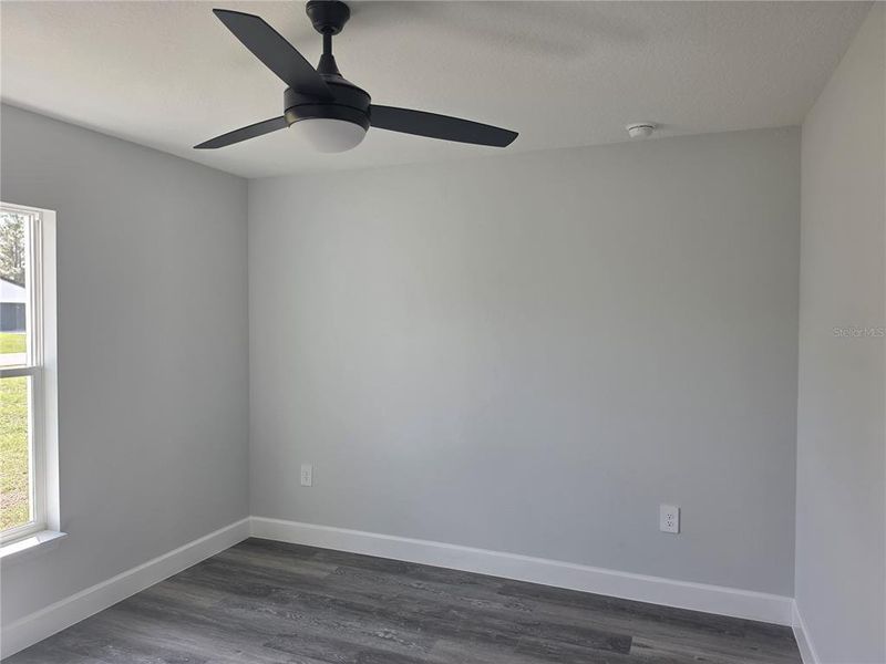Spacious, unfurnished interior of a new home in , Ocala (Image 24).