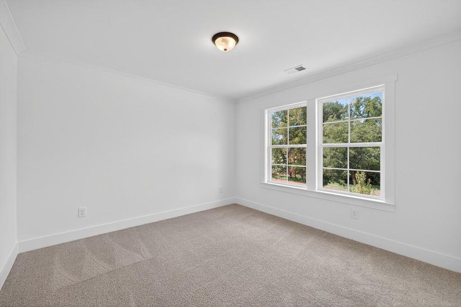 Spacious, unfurnished interior of a new home in Magnolia Ridge, Monroe (Image 17).