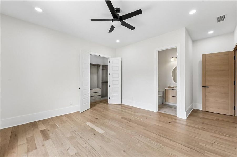 Spacious, unfurnished interior of a new home in , Flowery Branch (Image 28).