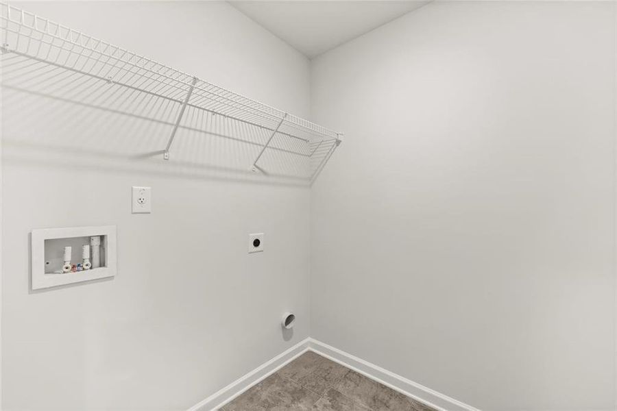 Spacious, unfurnished interior of a new home in Reeves Park, Stockbridge (Image 22).