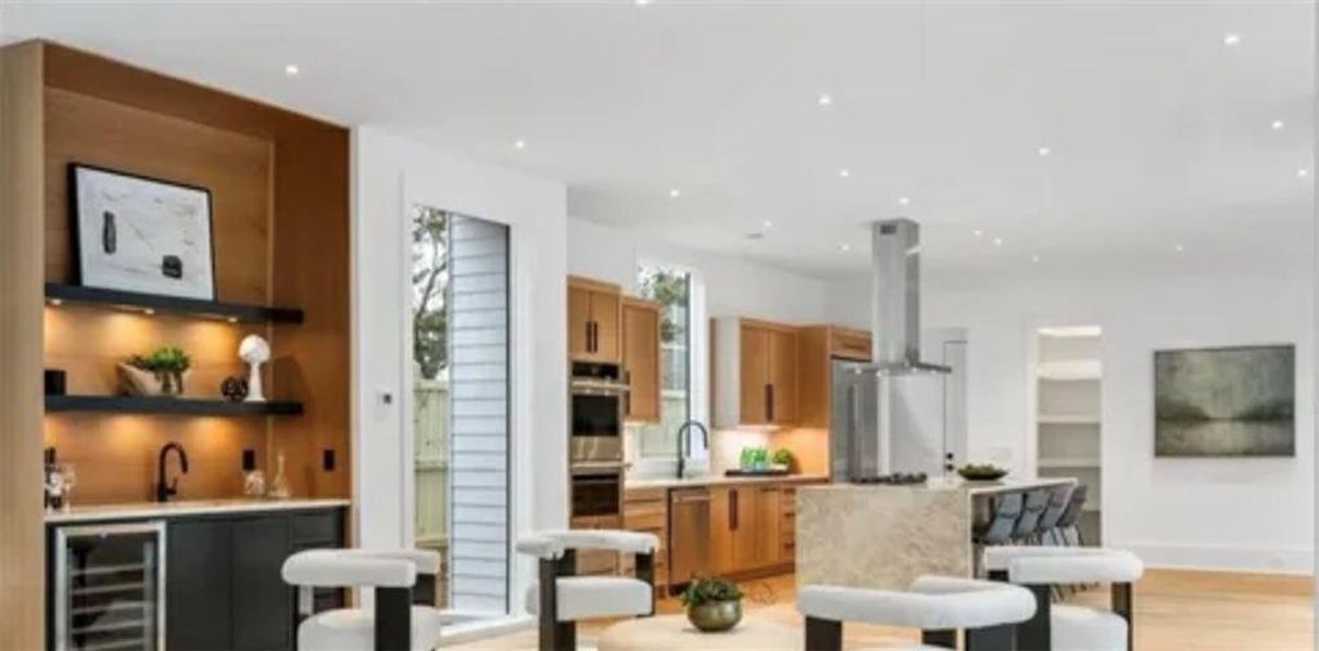 Furnished interior view inside a new home in , Brookhaven (Image 37).