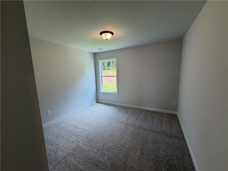 Spacious, unfurnished interior of a new home in Mallard’s Landing, Jefferson (Image 20).