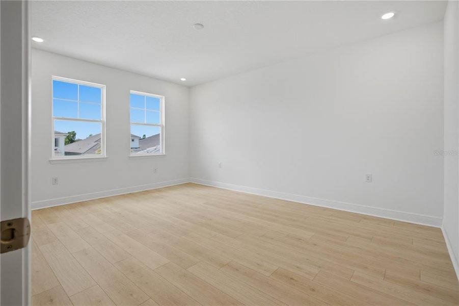 Spacious, unfurnished interior of a new home in Bella Collina, Montverde (Image 45).
