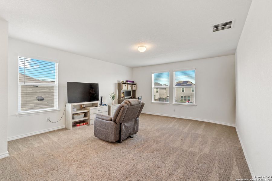 Furnished interior view inside a new home in Champions Landing, San Antonio (Image 13). Furnished interior view inside a new home in Champions Landing, San Antonio (Image 13).