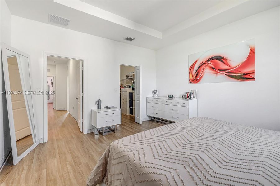 Furnished interior view inside a new home in , Homestead (Image 26).