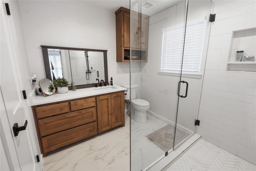 Furnished interior view inside a new home in , Rosebud (Image 17).