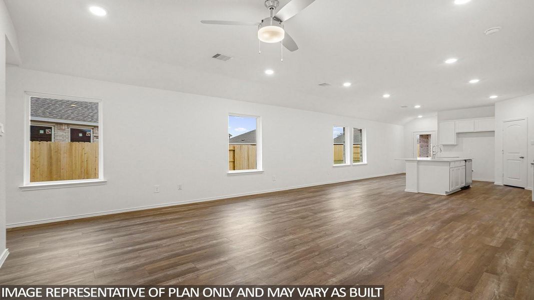 Spacious, unfurnished interior of a new home in Cypress Green, Tomball (Image 11). Spacious, unfurnished interior of a new home in Cypress Green, Tomball (Image 11).