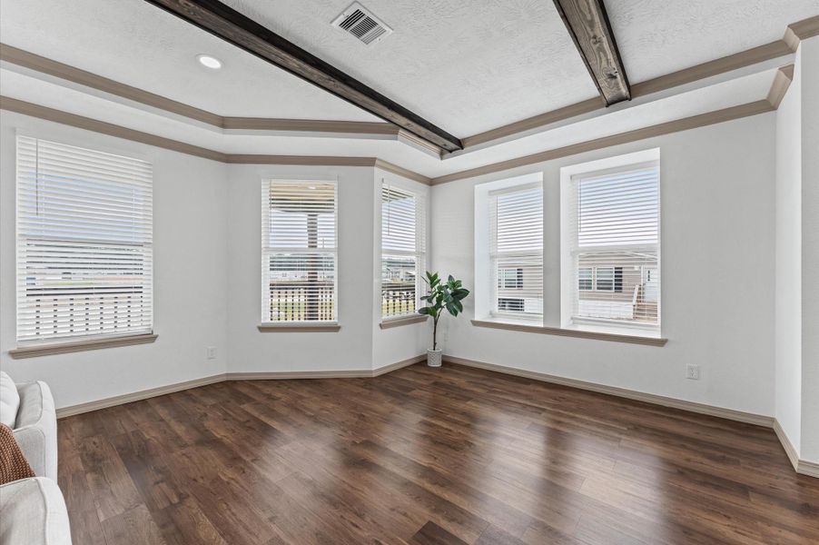 Image 30 of a home in .