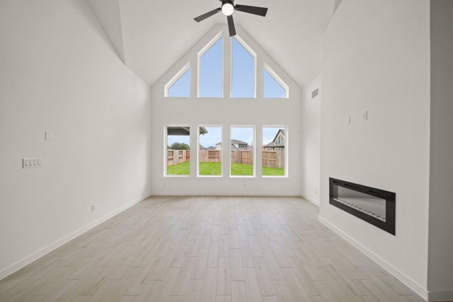 Image 8 of a home in Sienna Village of Anderson Springs 50'.