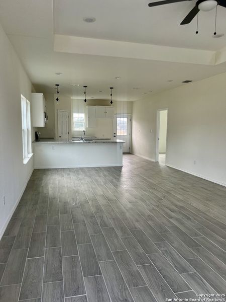 Spacious, unfurnished interior of a new home in , Beeville (Image 8).