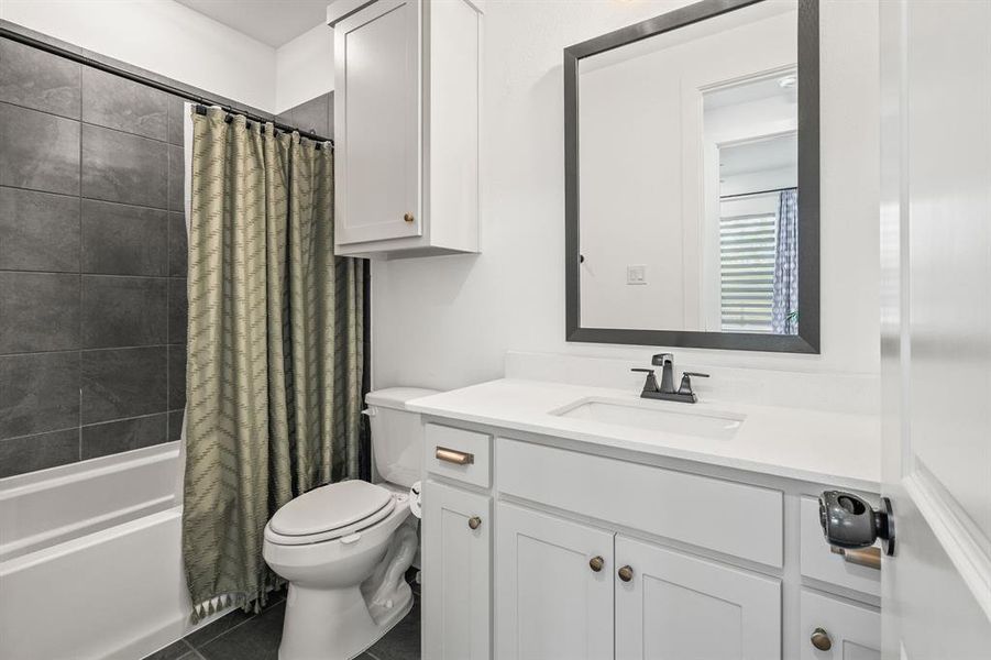 Furnished interior view inside a new home in , Celina (Image 18).