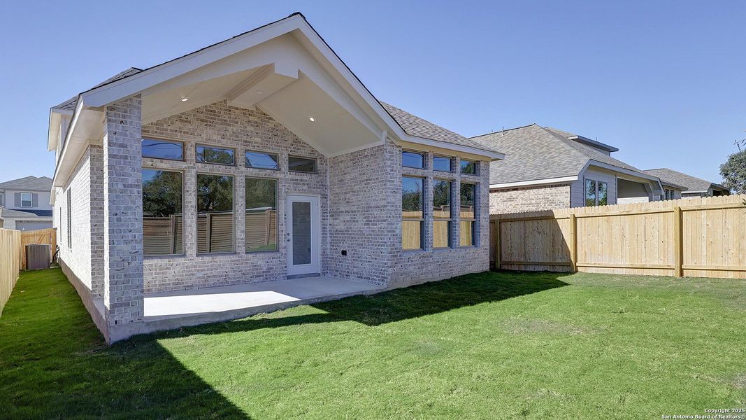 Exterior details and patio area of a home in Veranda 40', San Antonio (Image 19). Exterior details and patio area of a home in Veranda 40', San Antonio (Image 19).