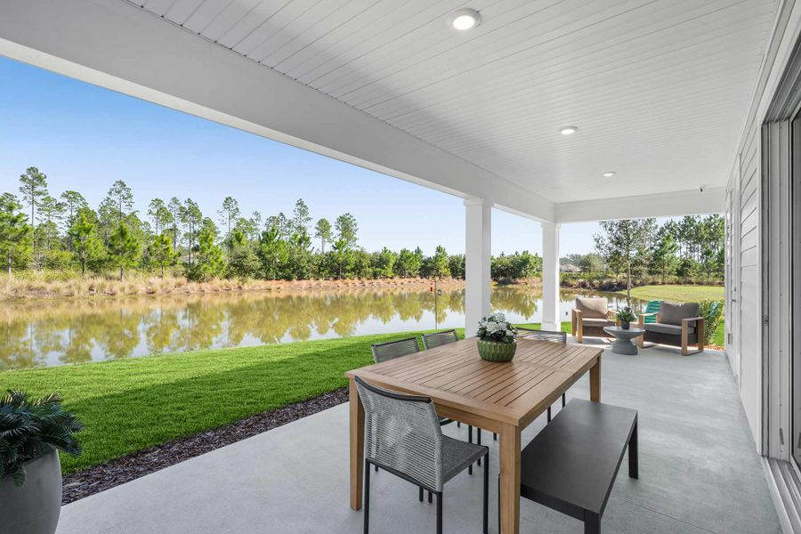 Representative exterior details of a home built from the The Brasher by David Weekley Homes in Tributary 70', Yulee (Image 3).
