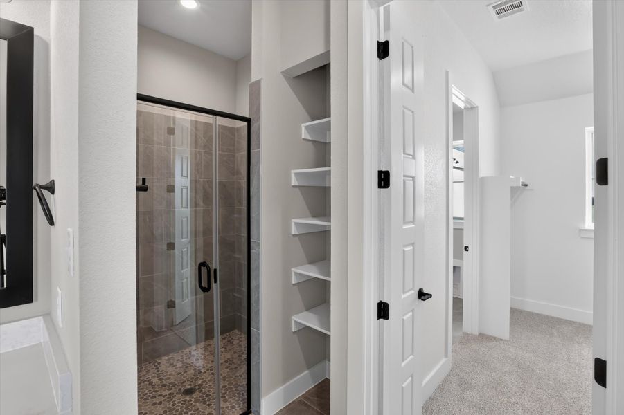Furnished interior view inside a new home in Coyote Crossing, Godley (Image 12).
