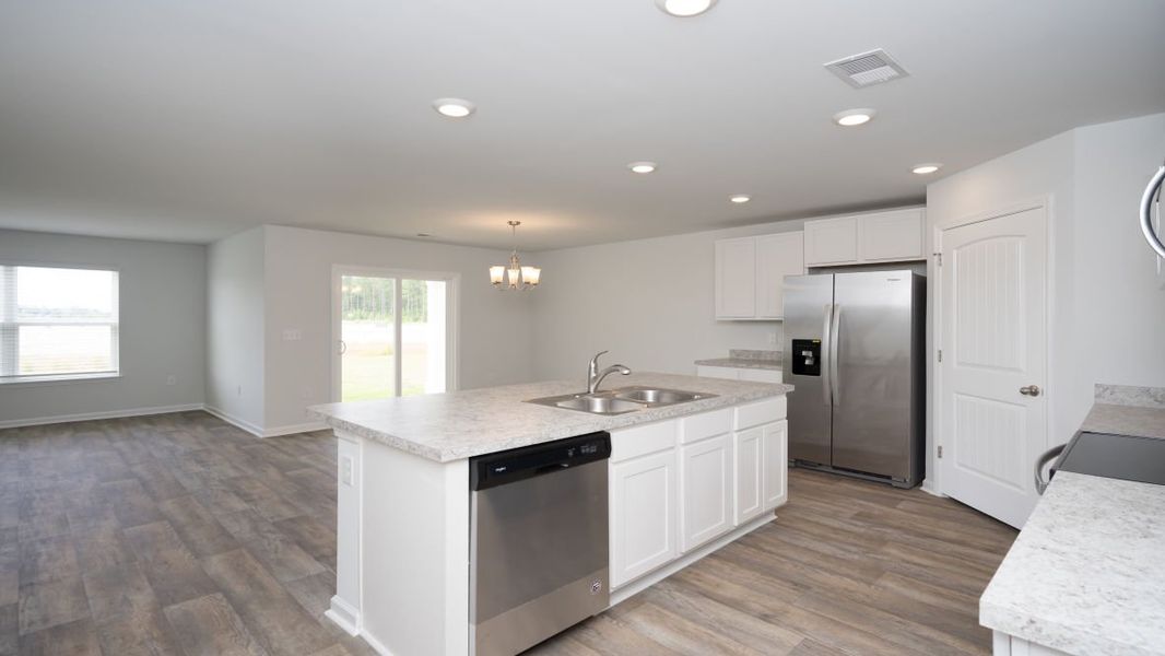 Furnished interior view inside a new home in Cottonwood Place, Tabor City (Image 7). Furnished interior view inside a new home in Cottonwood Place, Tabor City (Image 7).