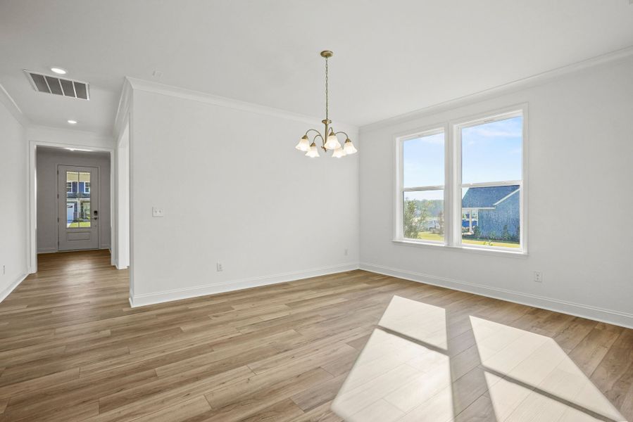 Spacious, unfurnished interior of a new home in Kinsdale, Lancaster (Image 106).
