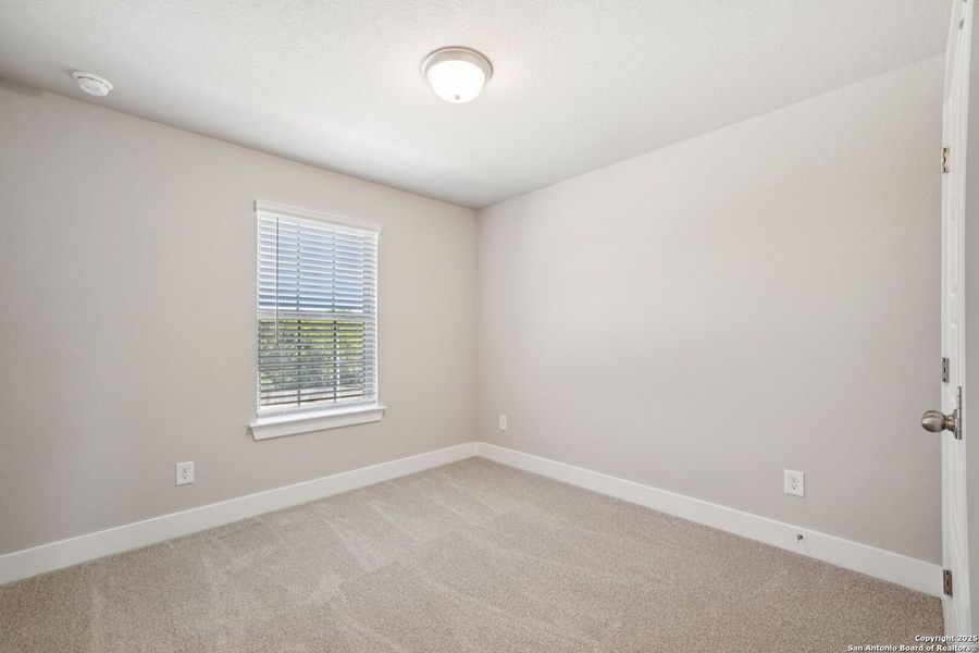 Spacious, unfurnished interior of a new home in Comanche Ridge, San Antonio (Image 28). Spacious, unfurnished interior of a new home in Comanche Ridge, San Antonio (Image 28).