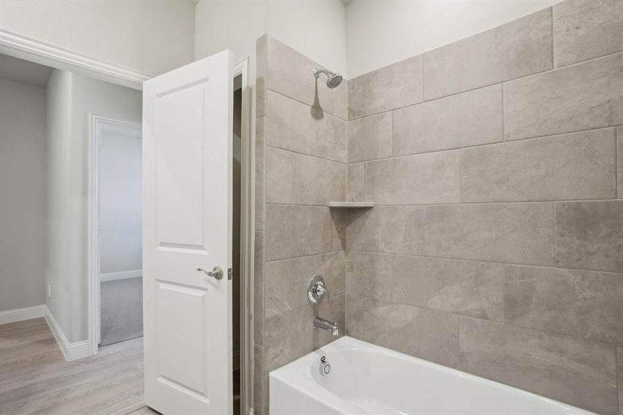 Photo is not of the actual home, but is an inspirational photo of builder’s model home and may depict options, furnishings, and/or decorator features that are not included. Photo is not of the actual home, but is an inspirational photo of builder’s model home and may depict options, furnishings, and/or decorator features that are not included.