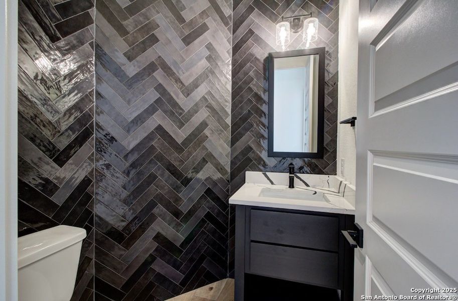 Furnished interior view inside a new home in Verandas at the Rim, San Antonio (Image 5).