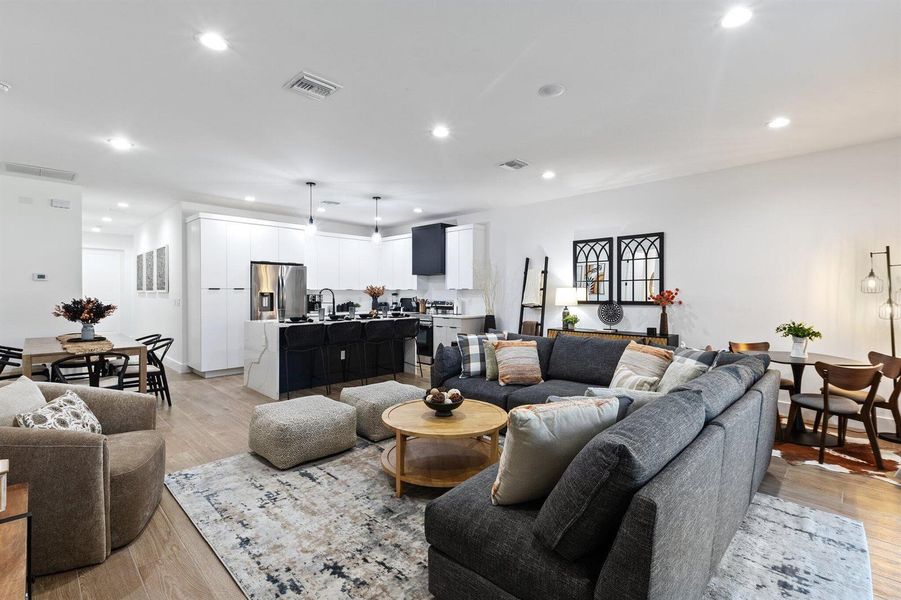 11-web-or-mls-601-sw-3rd-st 11-web-or-mls-601-sw-3rd-st