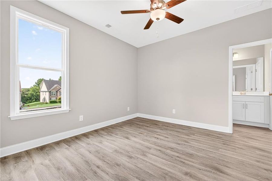 Spacious, unfurnished interior of a new home in , Hiram (Image 30).