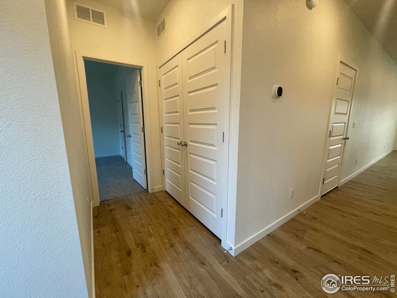 Spacious, unfurnished interior of a new home in Sage Meadows, Wellington (Image 9). Spacious, unfurnished interior of a new home in Sage Meadows, Wellington (Image 9).