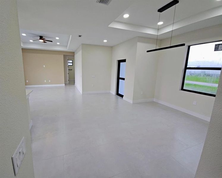 Spacious, unfurnished interior of a new home in , Port Charlotte (Image 34).