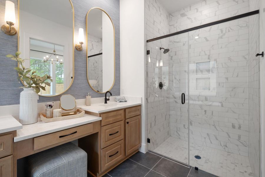 Representative furnished interior of a home built from the Hampton – 50′ Lot by Chesmar Homes in Lakes of Cane Island, Katy (Image 10).