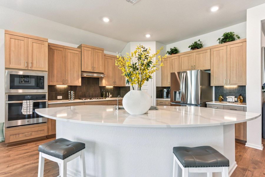 Furnished interior view inside a new home in Highland Village, Georgetown (Image 8).