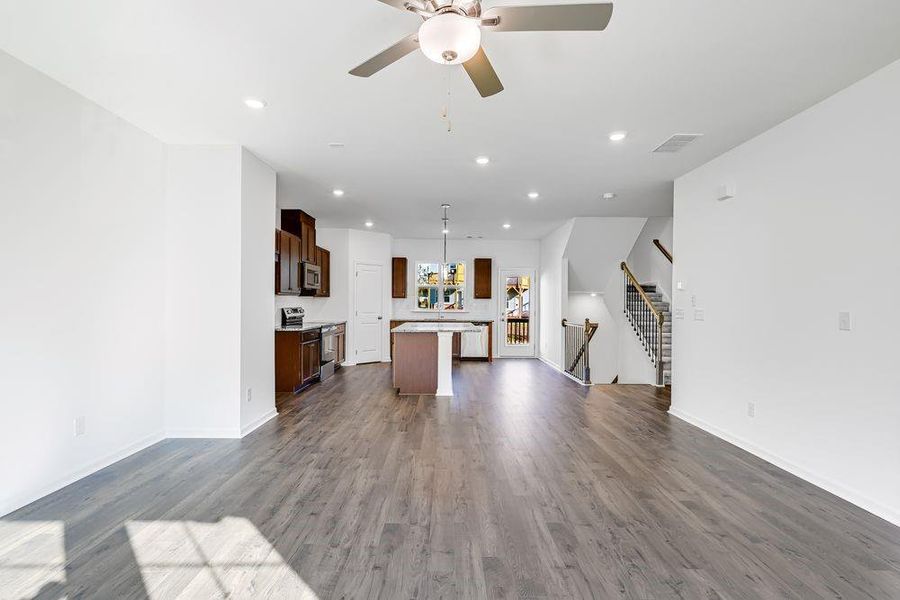 Spacious, unfurnished interior of a new home in Chandler Run, Tucker (Image 26).