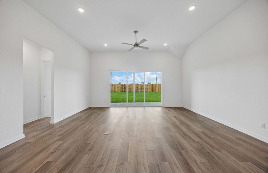 Spacious, unfurnished interior of a new home in Katy Court, Katy (Image 21).