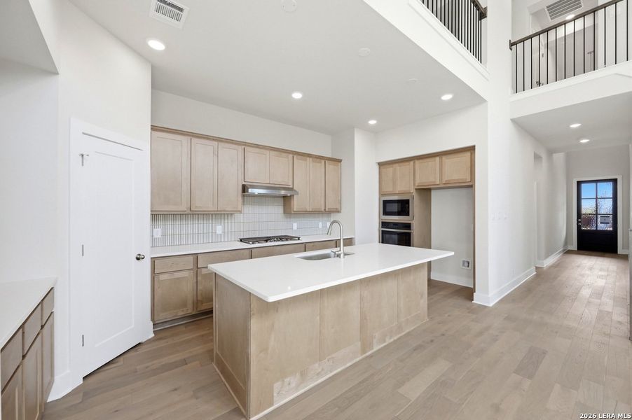 Furnished interior view inside a new home in Homestead, Schertz (Image 10).