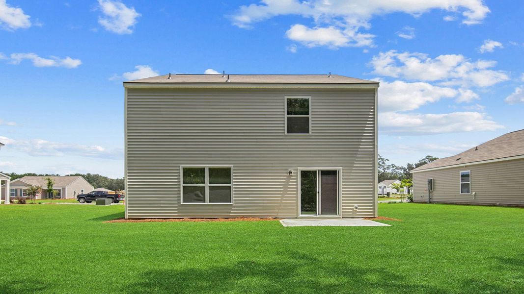 Representative exterior details of a home built from the Elston by D.R. Horton in Longleaf Village, Rincon (Image 3).