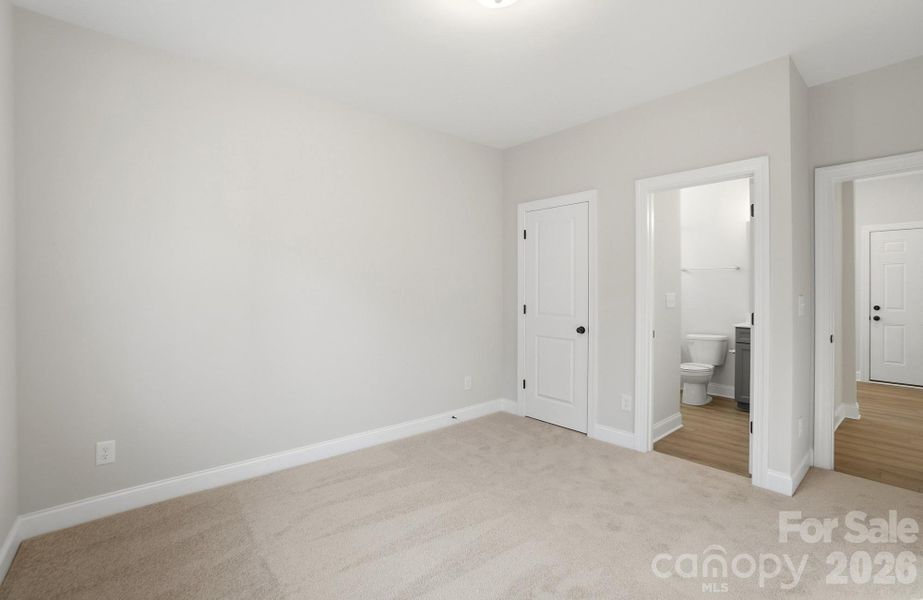 Guest bedroom on the main