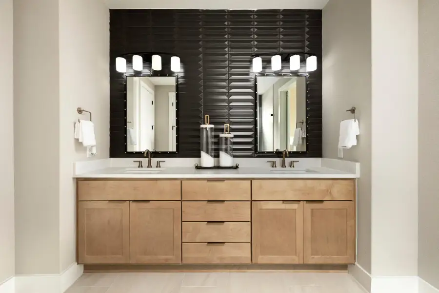 Furnished interior view inside a new home in Edgewood, Leander (Image 32).