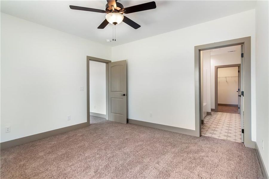 Spacious, unfurnished interior of a new home in , Ellijay (Image 43).
