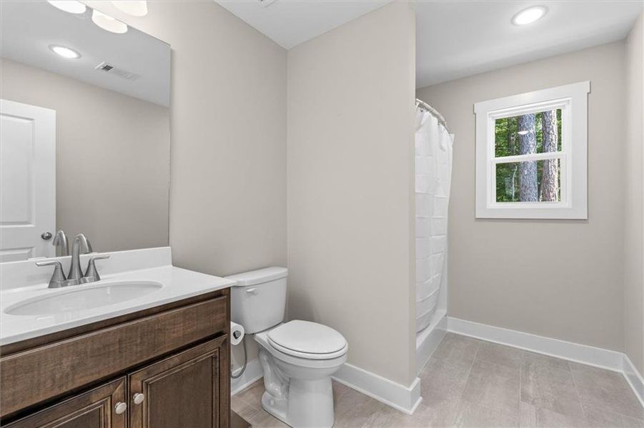 Furnished interior view inside a new home in , Villa Rica (Image 12).