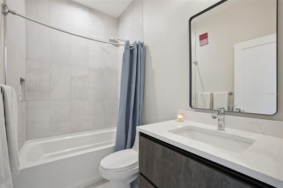 Furnished interior view inside a new home in , North Port (Image 12).