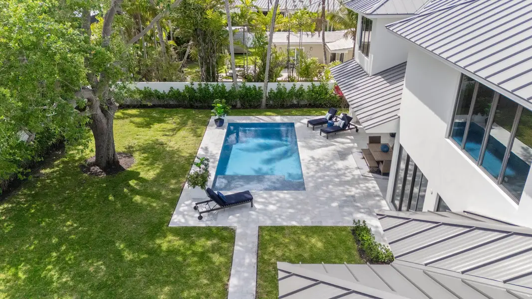 75-web-or-mls-2406 NE 13th Ct Fort Laude 75-web-or-mls-2406 NE 13th Ct Fort Laude