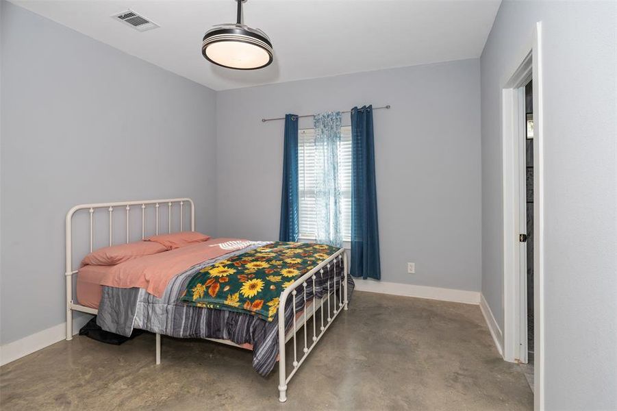 Furnished interior view inside a new home in , Malakoff (Image 11).