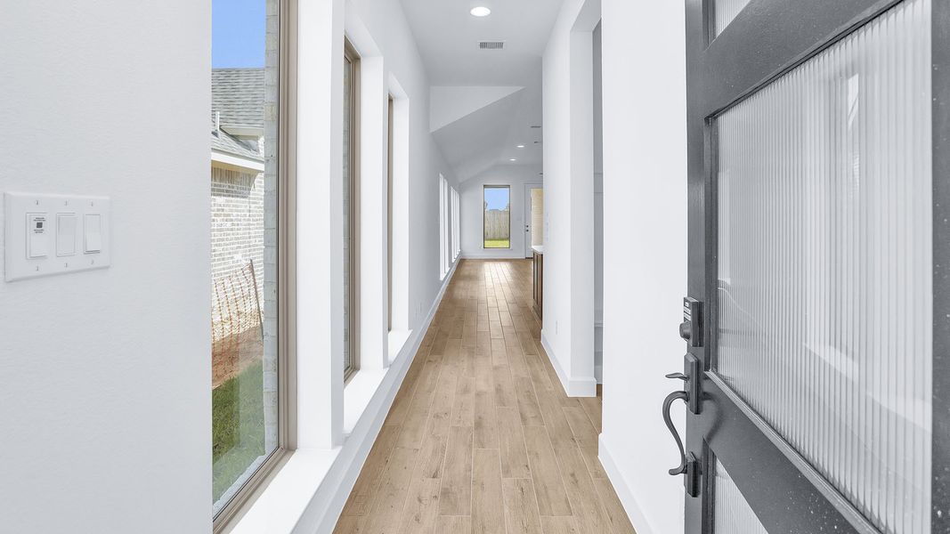 Spacious, unfurnished interior of a new home in The Grand Prairie, Hockley (Image 19).