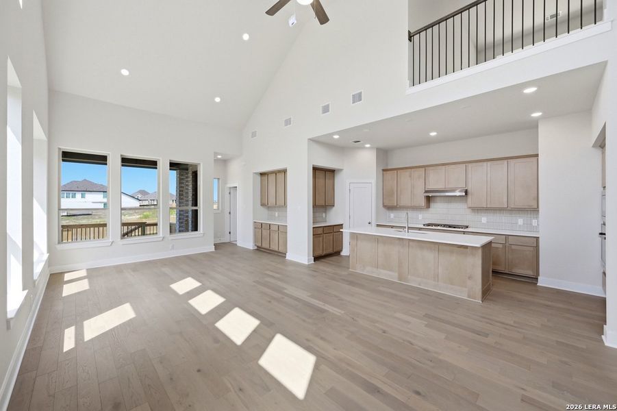 Spacious, unfurnished interior of a new home in Homestead, Schertz (Image 19).